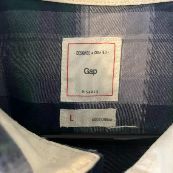 Gap lightweight Cameron plaid long sleeve plaid shirt - Picture 2 of 3